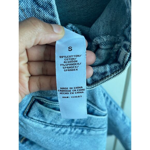 Celebrity Pink Women's Denim Skirt Romper in size Small Adjustable Straps - Picture 3 of 6